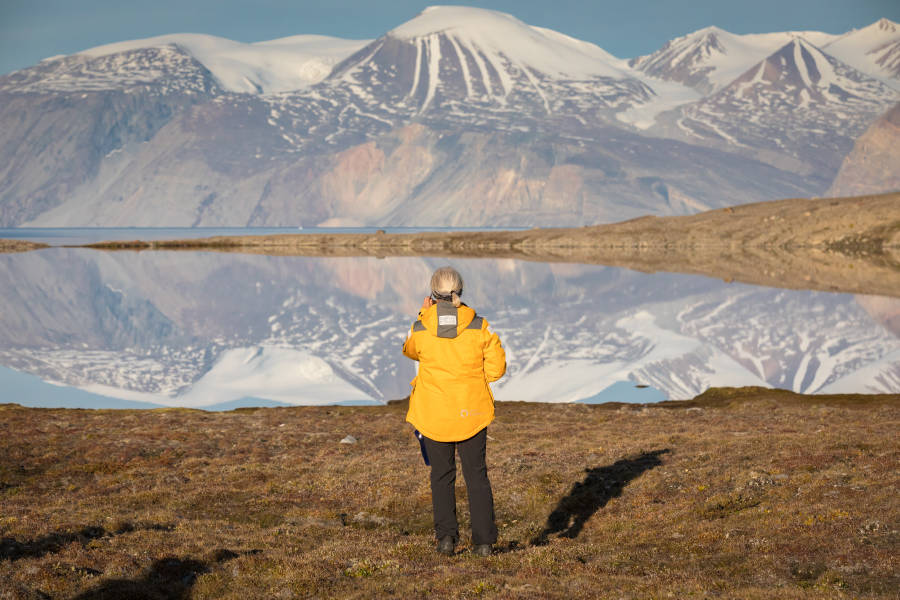 北极三岛：斯匹次卑尔根、格陵兰岛和冰岛