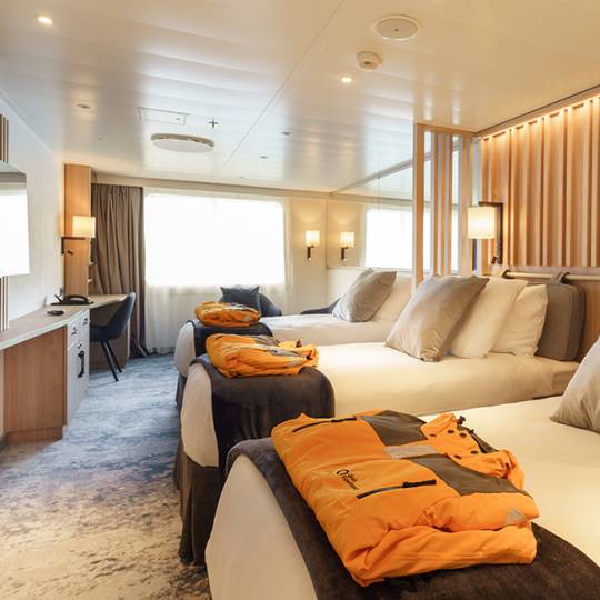 Ultramarine - Explorer Triple