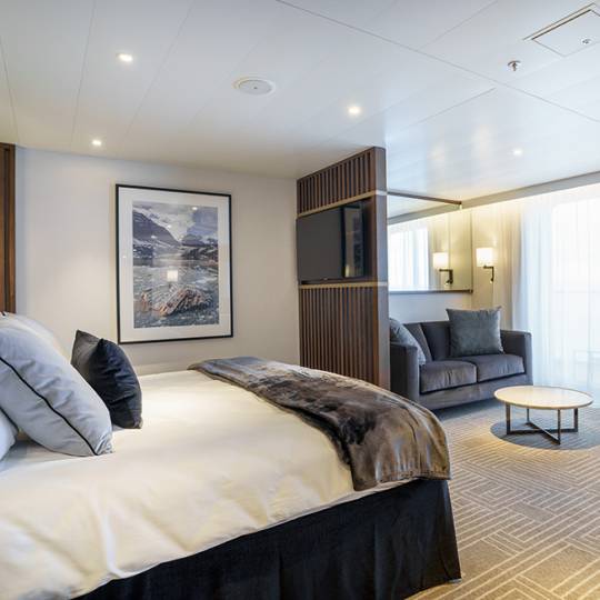 Ultramarine - Penthouse Suite