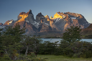 The image shows the spiky mountain peaks of Cuernos del Paine at Torres del Paine National Park, Chile.