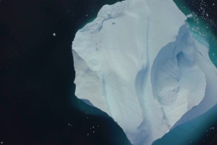 北极光下：冰岛和东格陵兰岛之旅