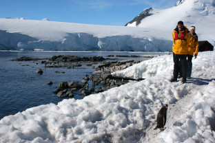 Photo Provided By Quark Passenger