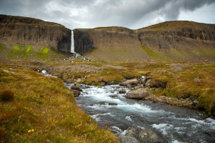 冰岛到格陵兰岛：日全食壮观上演