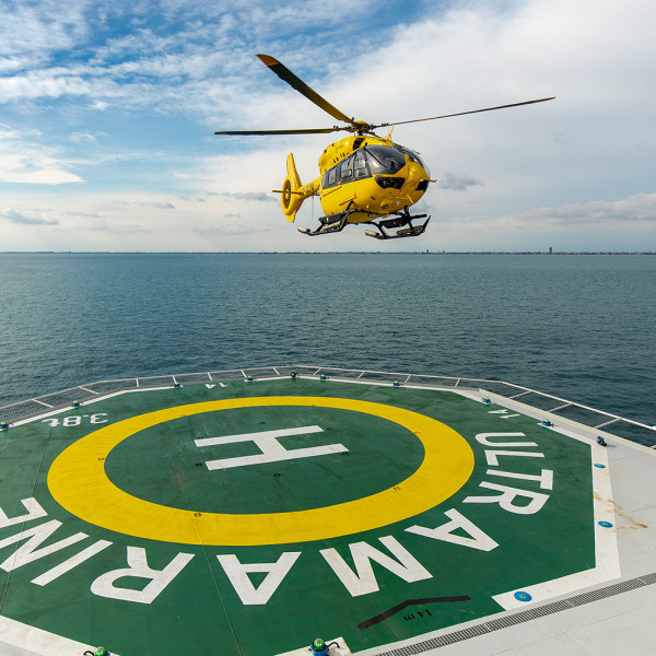 Ultramarine Helicopter